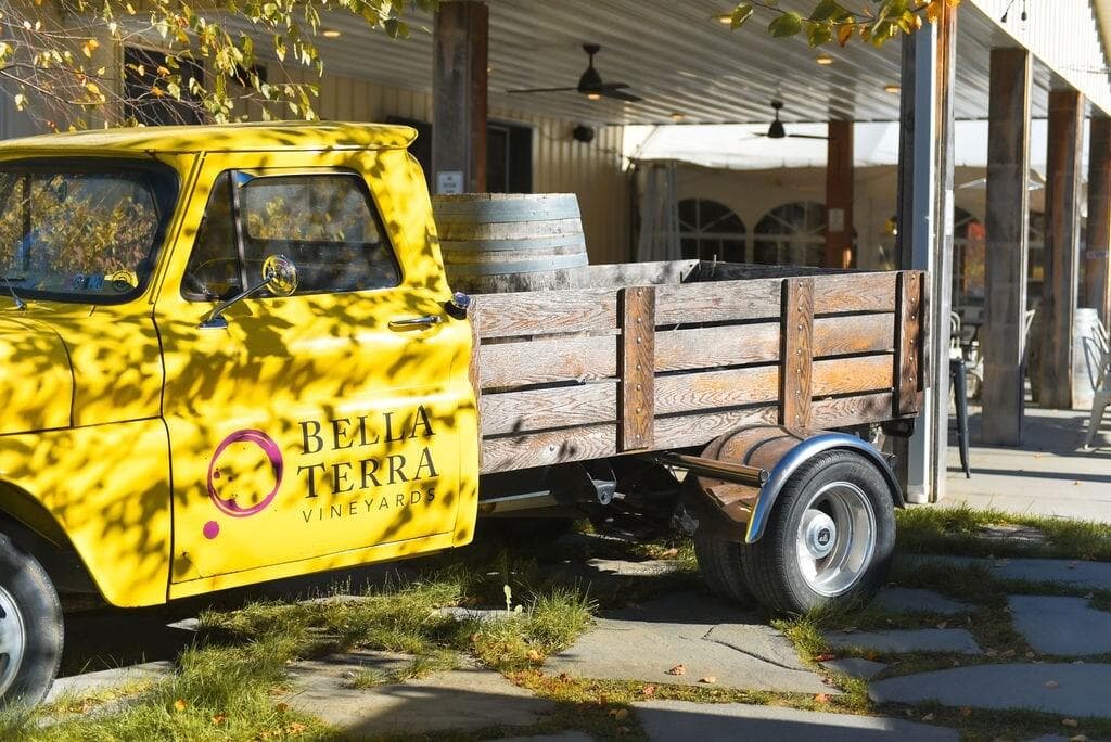 Walk over to Bella Terra Vineyards located directly across the street and grab a glass of their local wine or craft beer. Enjoy live music and other events organized by Bella Terra.